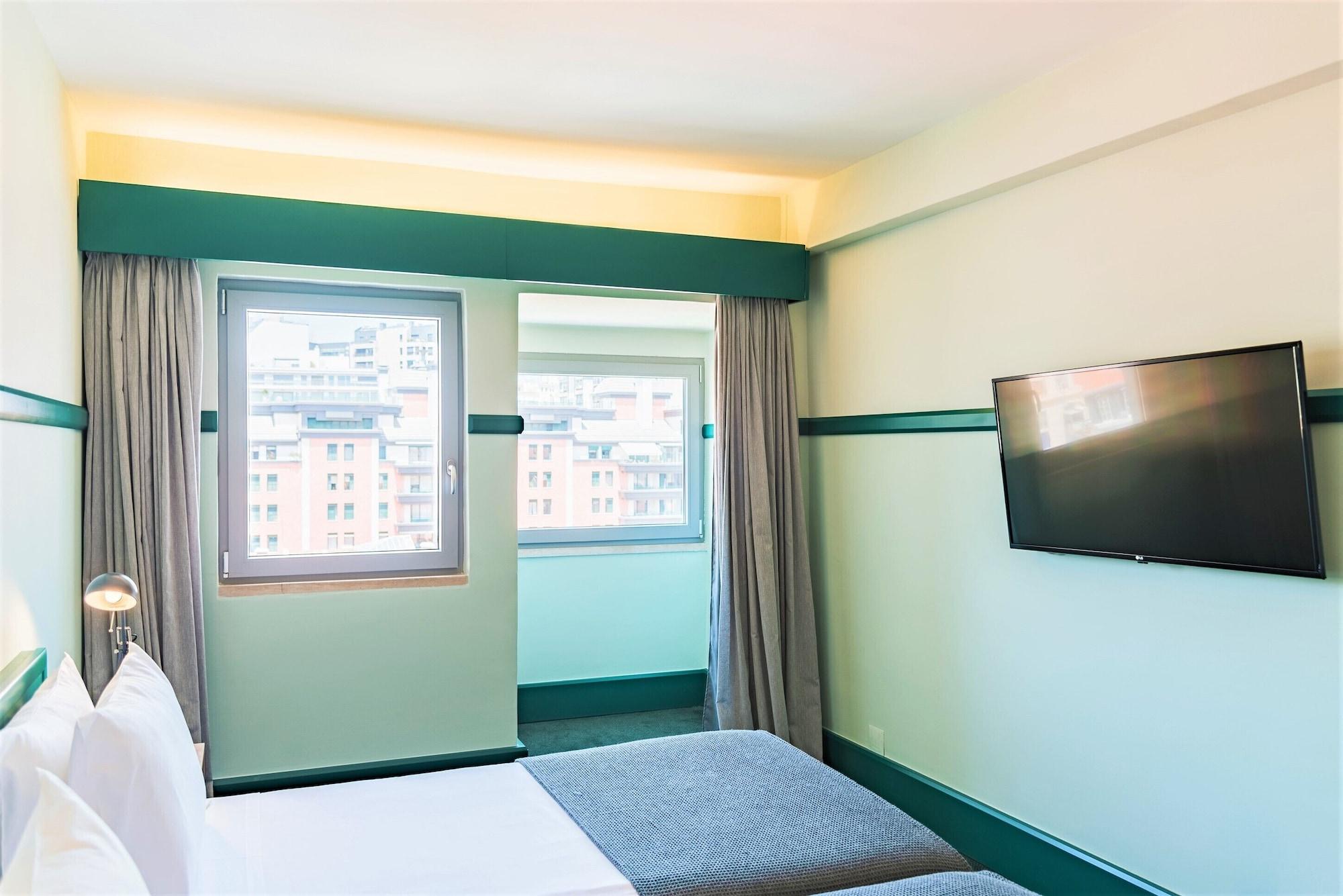 Holiday Inn Express & Suites Lisbon - Principe Real By Ihg Exterior foto